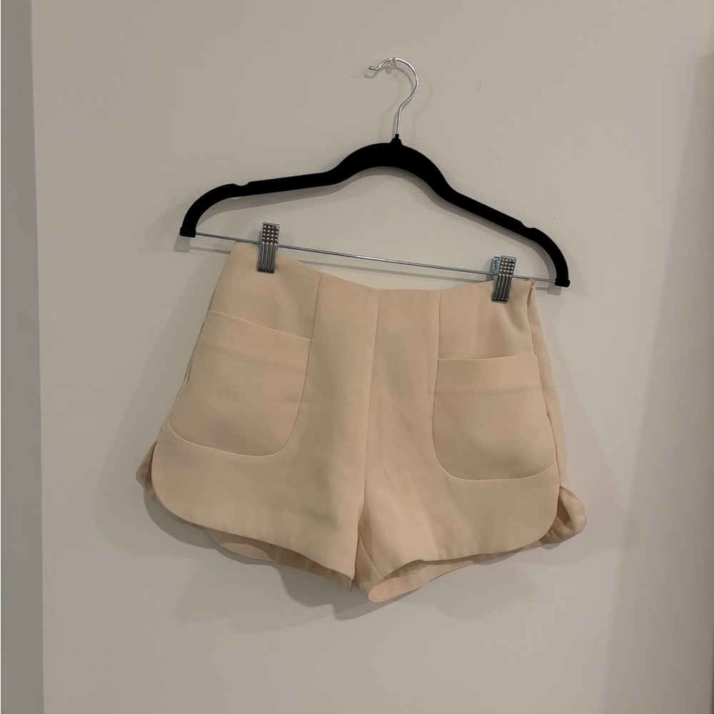 Pinkyotto High Waist Cream Shorts